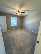 1221 Vine St in Clarksville, TN - Building Photo - Building Photo