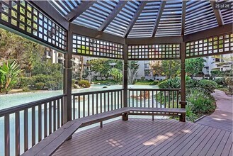 5765 Friars Rd, Unit 5765-187 Friars Rd in San Diego, CA - Foto de edificio - Building Photo