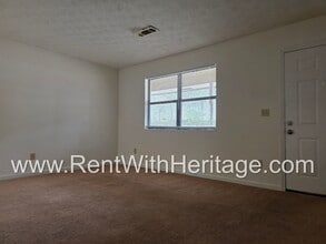 1750 Nutmeg St in Douglasville, GA - Building Photo - Building Photo