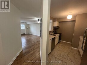316 Lorry Greenberg Dr in Ottawa, ON - Building Photo - Building Photo