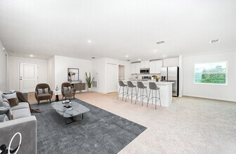 979 Sanger St in Palm Bay, FL - Building Photo - Building Photo