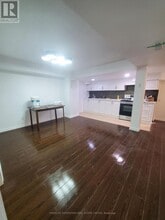 6096 Windfleet Cres in Mississauga, ON - Building Photo - Building Photo