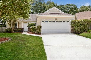 3373 Millcrest Pl in Jacksonville, FL - Building Photo