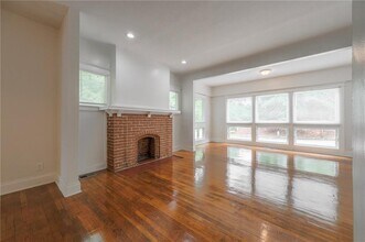 716 Catherine St SW in Atlanta, GA - Building Photo - Building Photo