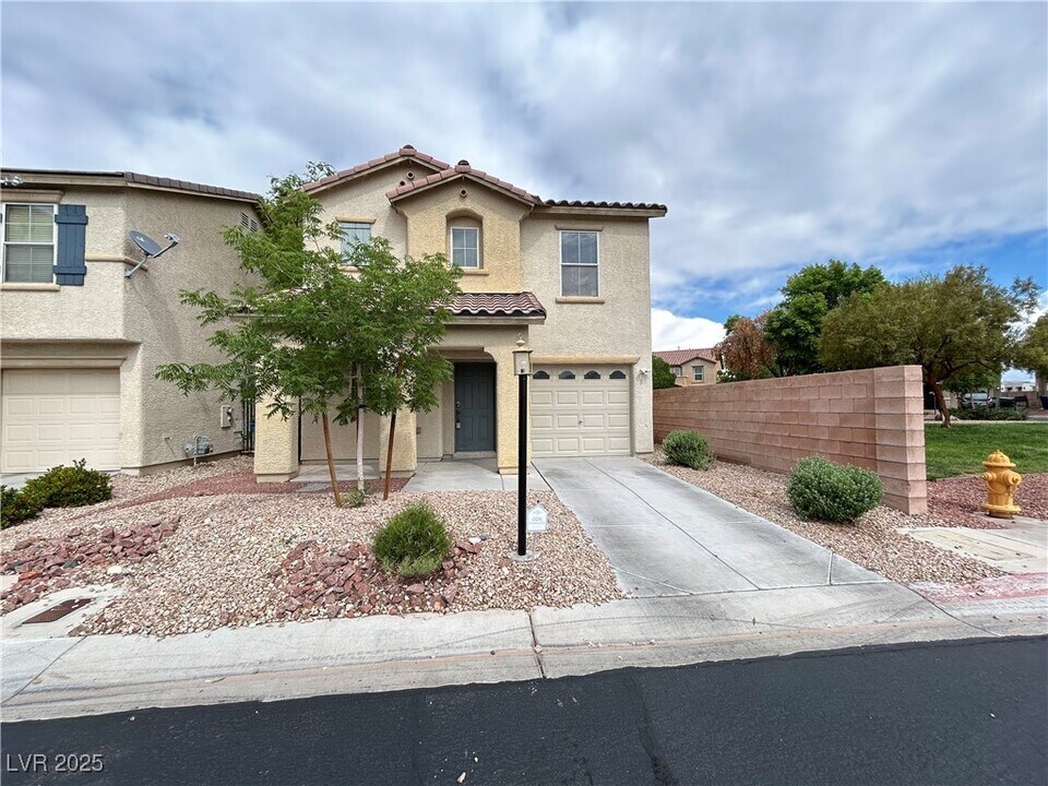 11968 Jersey Lilly St in Las Vegas, NV - Building Photo