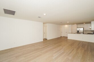 4243 Southton Mere in San Antonio, TX - Building Photo - Building Photo