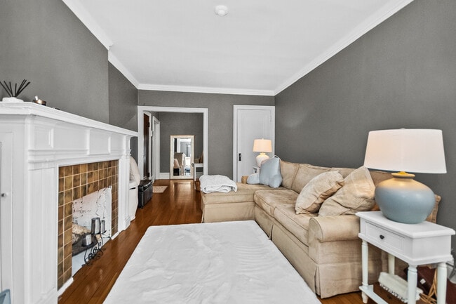 212 N Oak Park Ave in Oak Park, IL - Building Photo - Building Photo