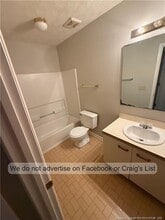 1022 Brookhollow Dr in Fayetteville, NC - Building Photo - Building Photo
