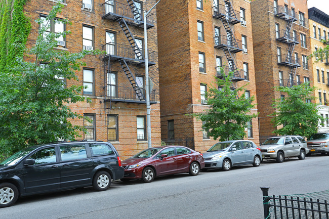 353-361 Edgecombe Ave in New York, NY - Building Photo - Building Photo