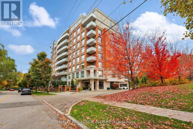 property at 17 Ruddington Dr