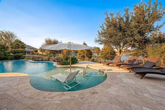 property at 9502 W Pedernales River Dr