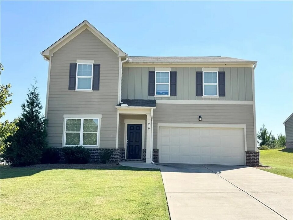 210 Catania Way NW in Cartersville, GA - Building Photo