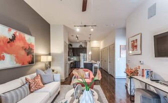 4040 Koehler St in Houston, TX - Building Photo