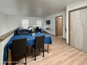 42 Nittany Dr in Lehman, PA - Building Photo - Building Photo