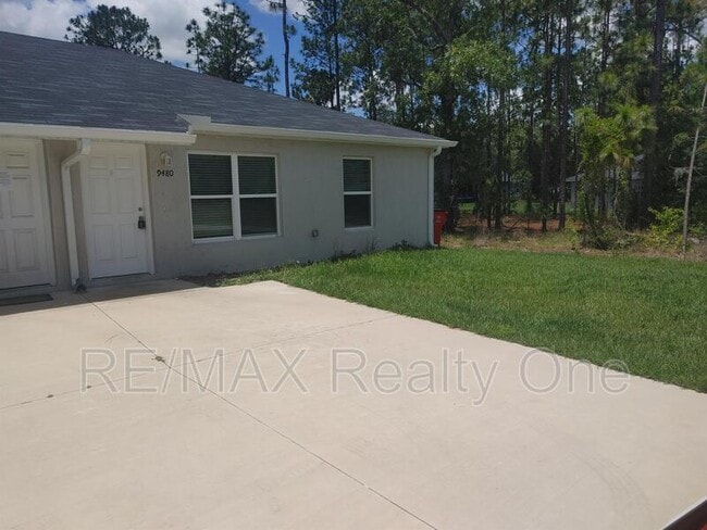 property at 9480 N Travis Dr