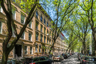 137 Guernsey St in Brooklyn, NY - Building Photo - Building Photo