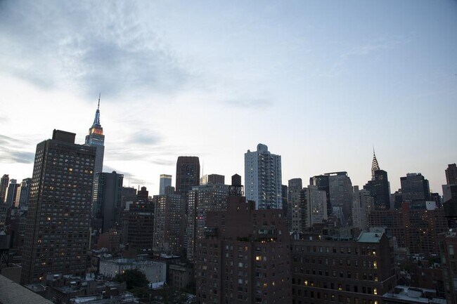 247 E 28th St in New York, NY - Building Photo - Building Photo