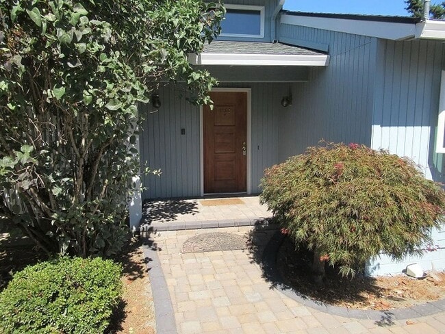 1655 Boehmer St S in Salem, OR - Building Photo - Building Photo