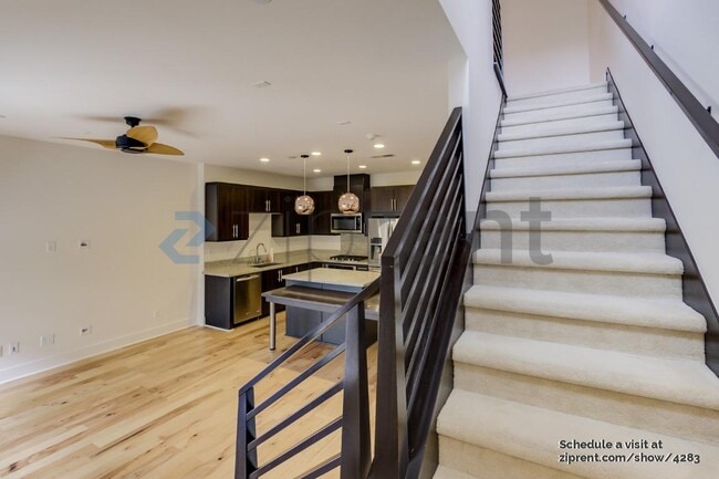 2448 Aperture Cir in San Diego, CA - Building Photo - Building Photo