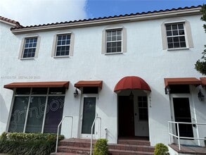 9516 SW 167th Ave in Miami, FL - Building Photo - Building Photo