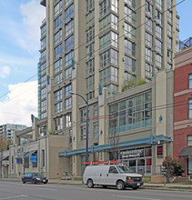 Metropolis in Vancouver, BC - Building Photo - Building Photo