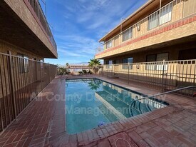 13079 Eliseo Rd, Unit 4 in Desert Hot Springs, CA - Building Photo