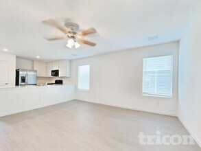 1620 Parlier St in McKinney, TX - Foto de edificio - Building Photo