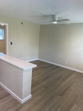 5168 NE 6th Ave, Unit 431 in Oakland Park, FL - Foto de edificio - Building Photo