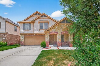 16506 Lanesborough Dr in Houston, TX - Building Photo - Building Photo