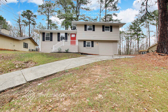 5425 Morning Creek Cir in College Park, GA - Building Photo - Building Photo