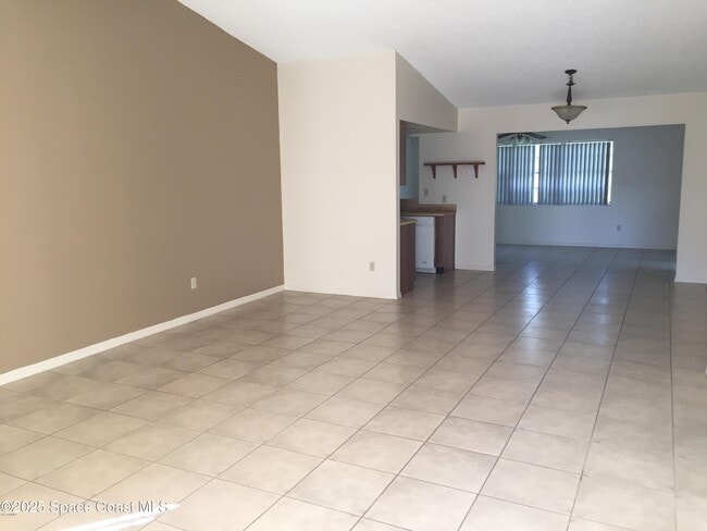 1542 W Powder Horn Rd in Titusville, FL - Building Photo - Building Photo