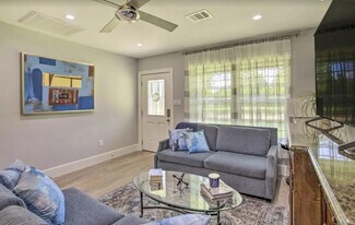 5215 Cosby St in Houston, TX - Building Photo