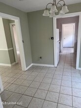 1119 35th St, Unit 085993 in Gulfport, MS - Foto de edificio - Building Photo