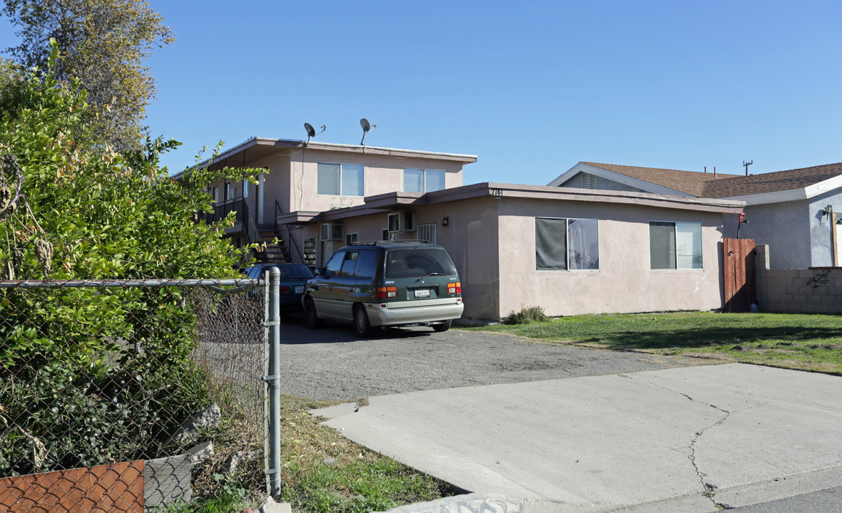 7741 Elmwood Rd in San Bernardino, CA - Building Photo