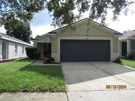 11358 Cocoa Beach Dr in Riverview, FL - Building Photo