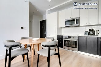 30 Morningside Dr in New York, NY - Foto de edificio - Building Photo