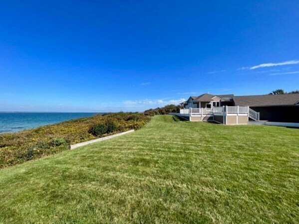 property at 41 Naushon Rd