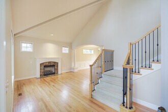17124 6th Avenue W in Lynnwood, WA - Building Photo - Building Photo