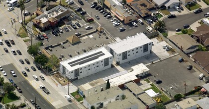 KM Townhomes in Carson, CA - Building Photo - Primary Photo