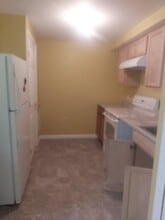 10507 Lake Arbor Way, Unit 202-365-4246 in Bowie, MD - Building Photo - Building Photo