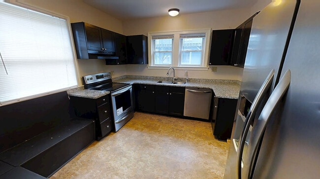 1501 S State St in Ann Arbor, MI - Building Photo - Building Photo