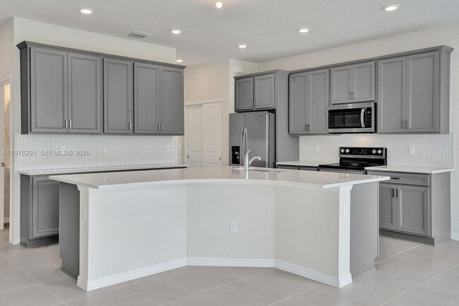 2202 Appleton Cir S in Oakland Park, FL - Building Photo - Building Photo