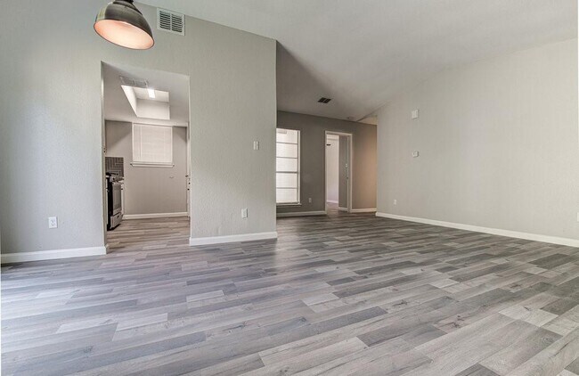 5203 Bogey Ct in Austin, TX - Building Photo - Building Photo