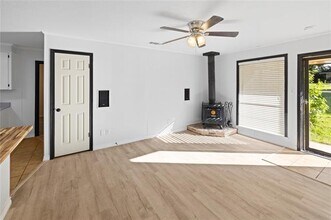 417 Carroll Ave in Wake Village, TX - Building Photo - Building Photo