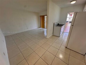 1595 NE 125th St in North Miami, FL - Building Photo - Building Photo