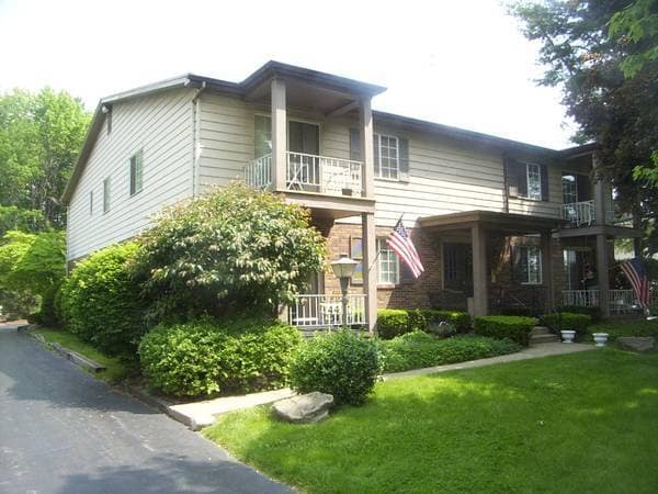 44 Southwoods Ave, Unit 3 in Youngstown, OH - Building Photo - Building Photo