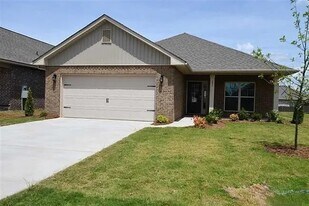 331 River Rock Dr in Madison, AL - Building Photo