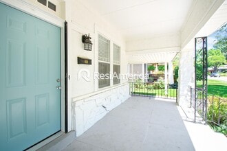 469 Garland St in Memphis, TN - Building Photo - Building Photo