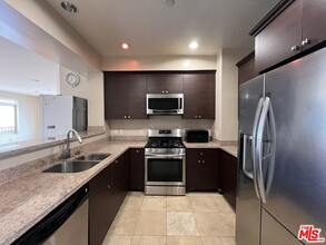 991 Arapahoe St in Los Angeles, CA - Building Photo - Building Photo