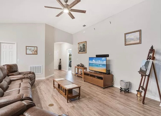 property at 338 Pentas Ln